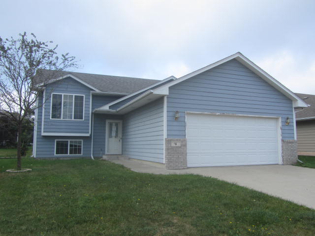 6 Antelope Pl