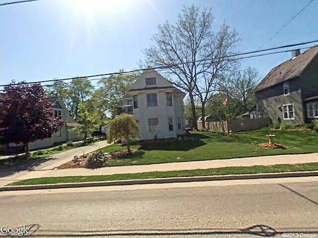 Maple Ave