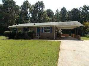379 Garden Dr