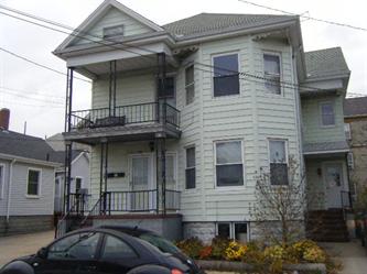 201 203 Bates St