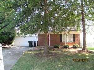 3012 Winners Cir Sw