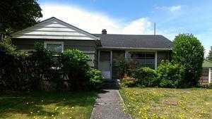 3809 52nd Ave Sw
