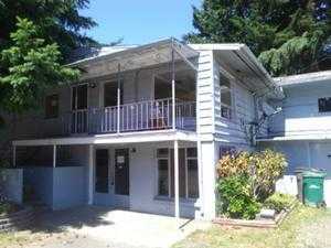 1336 Marine Dr