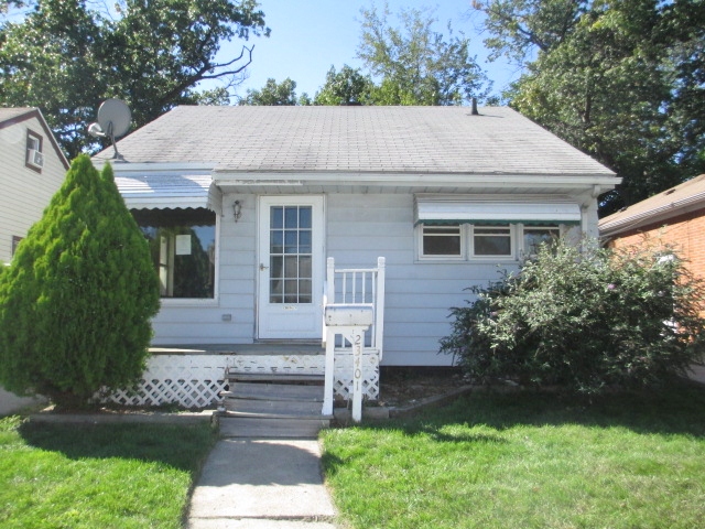 23401 Davey Ave.