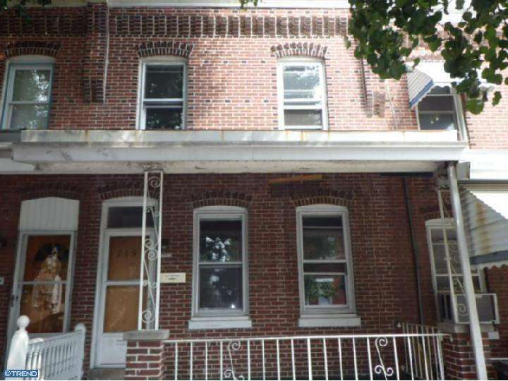 719 W Elm St