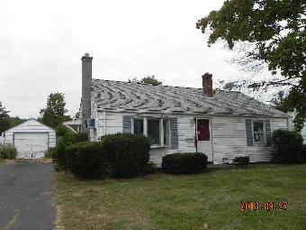 144 Crescent Dr