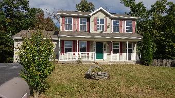 34 Standing Oak Ct