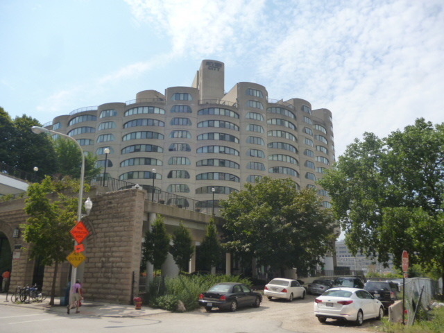 800 S Wells St Apt 1247
