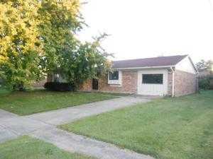 104 Hutchins Dr
