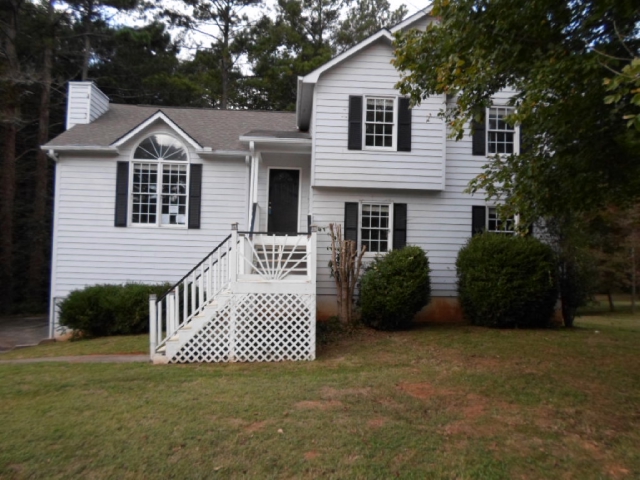 215 Bennett Farms Trl