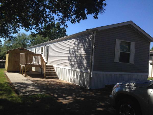 422 Arapaho Dr