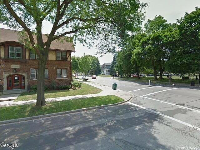 E Newberry Blvd