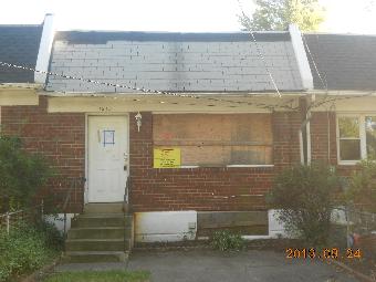 1215 Macarthur Dr