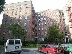 760 Bronx River Rd Apt A53