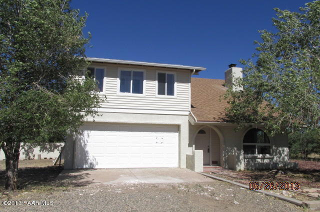 1429 W Kelly Dr
