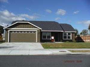 1002 S Lakeland Dr