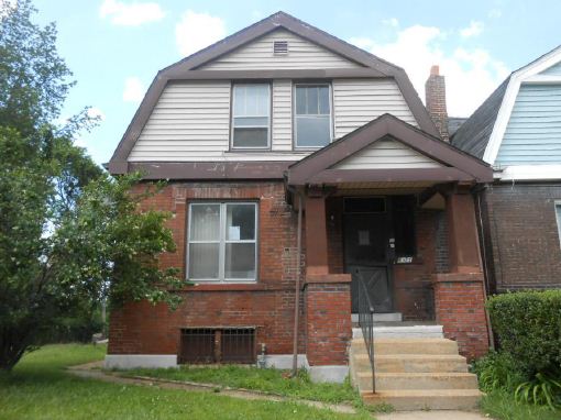 5371 Saint Louis Ave