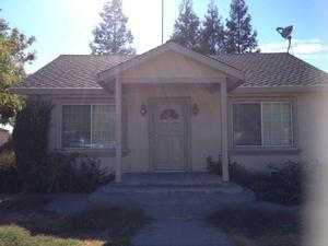 5749 Hulen Ave