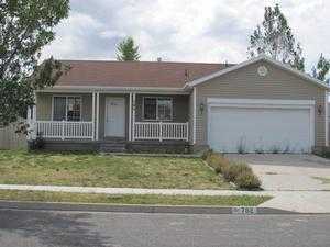 782 Valley View Dr