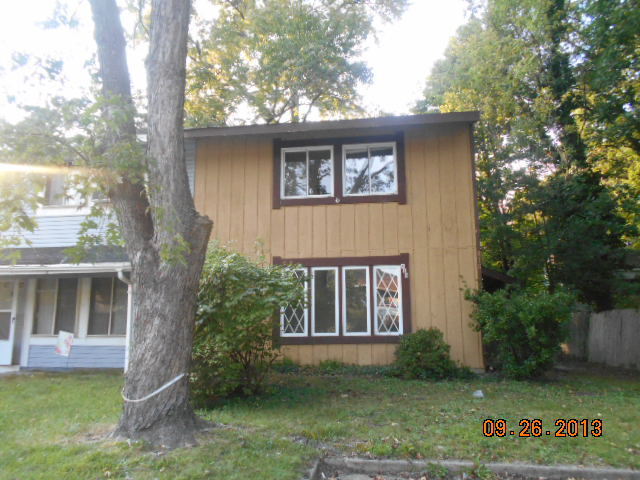 818 E Elm Avenue