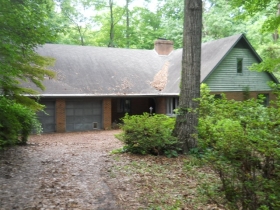 1917 Oakland Dr