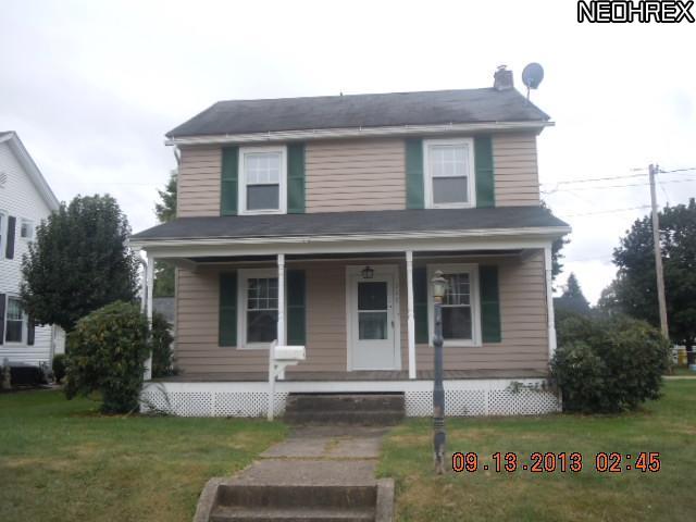 727 Sheffield Ave Ne