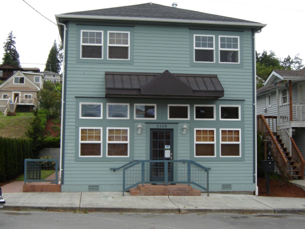 5208 S 2nd Ave