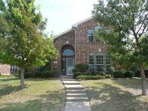 2104 Timberland Dr