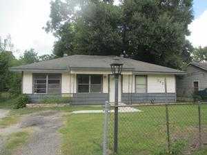 7929 Crestview Dr