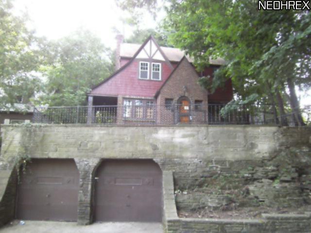 1251 Yellowstone Rd