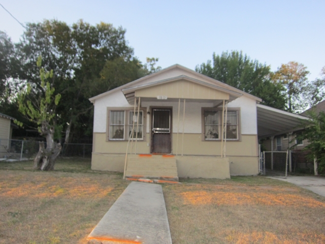 1815 N Center