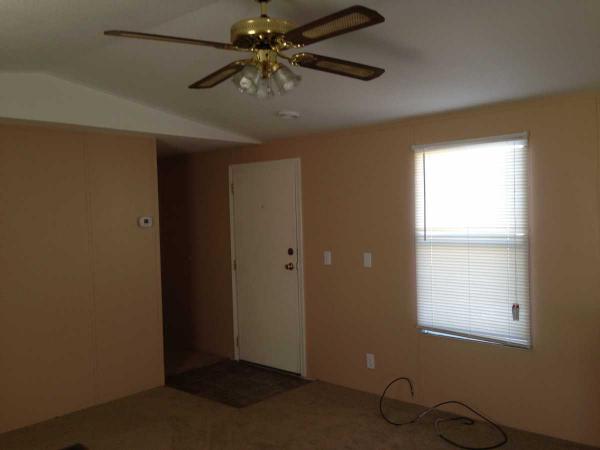 8427 W. Glendale Ave. #17