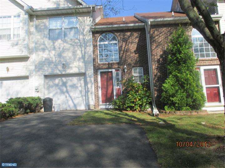 814 Lilly Ln