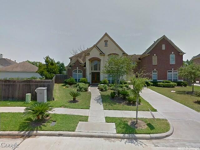 Sunningdale Ln
