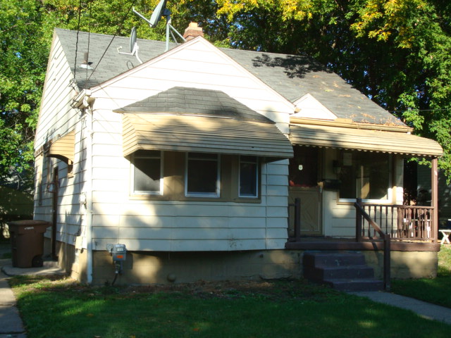 64 S Marshall St