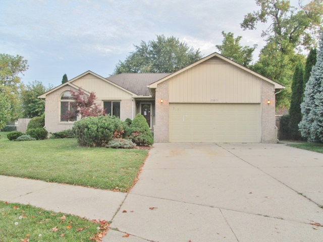 20870 Elm Forest Ct