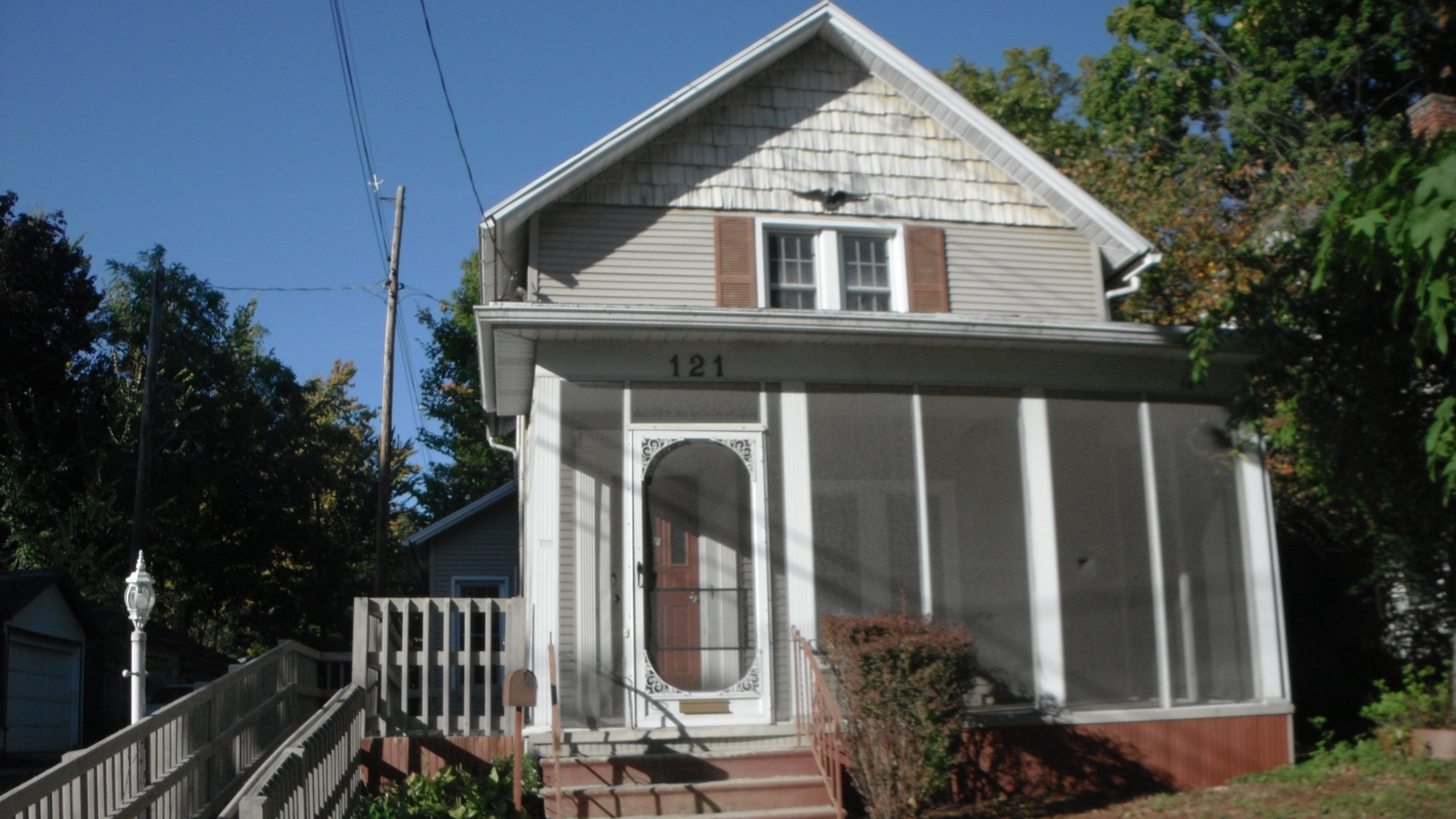 121 E Michigan St