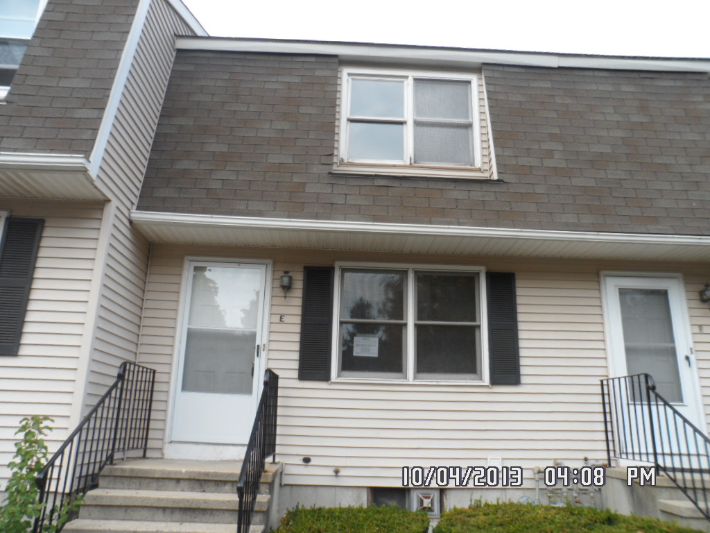 271e (Unit E) Oakland Street