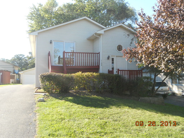 1102 Barberry Ln