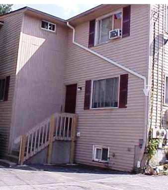 946 Admiral Street