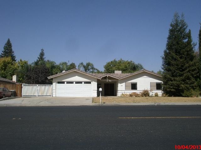 4500 University Ave