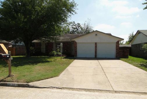 2507 Regal Wood Dr
