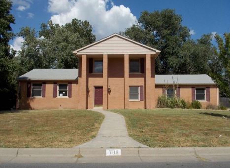 708 Hawthorne Ln