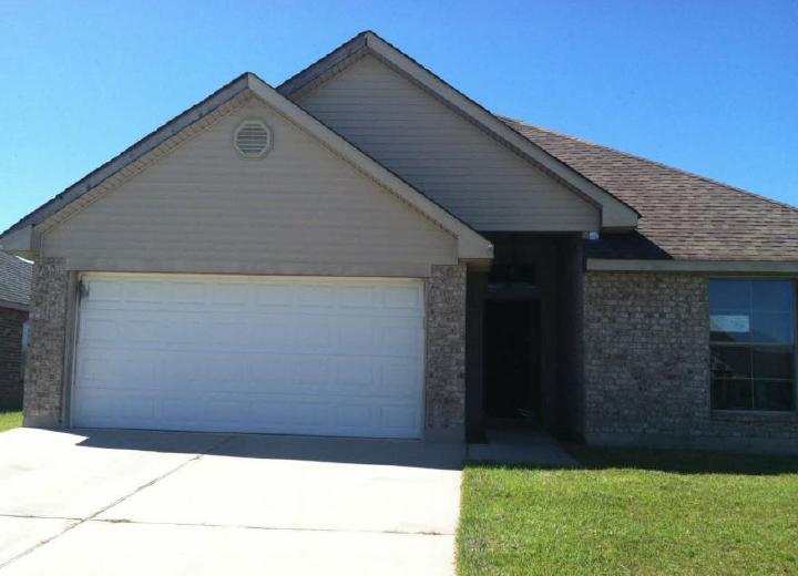 194 River Pointe