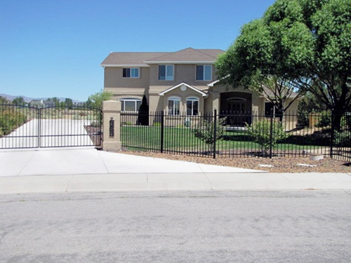 131 Hillcrest Circle