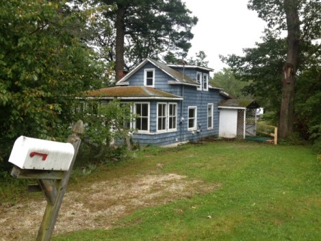 28 Sandy Beach Rd