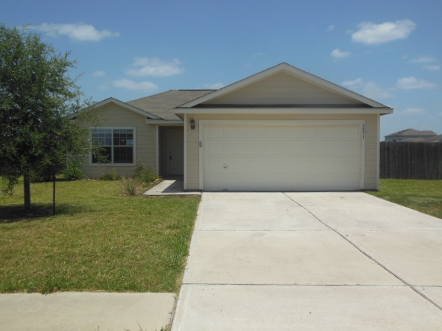 6831 Rambling Brook Ln