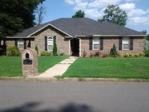 607 S Waco Ave
