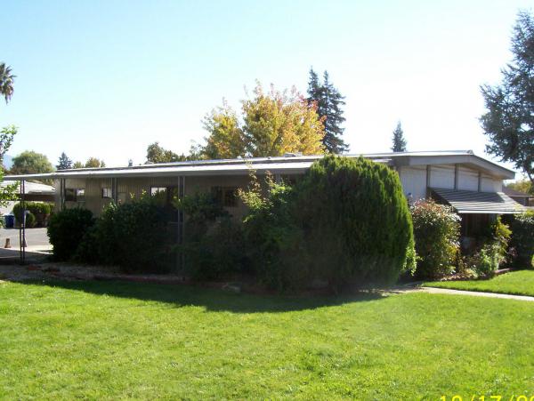 2041 Dalis Dr