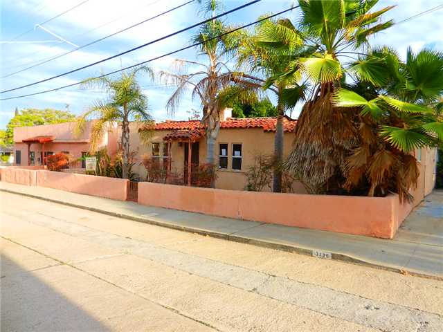 3125 31333135 Elm Street